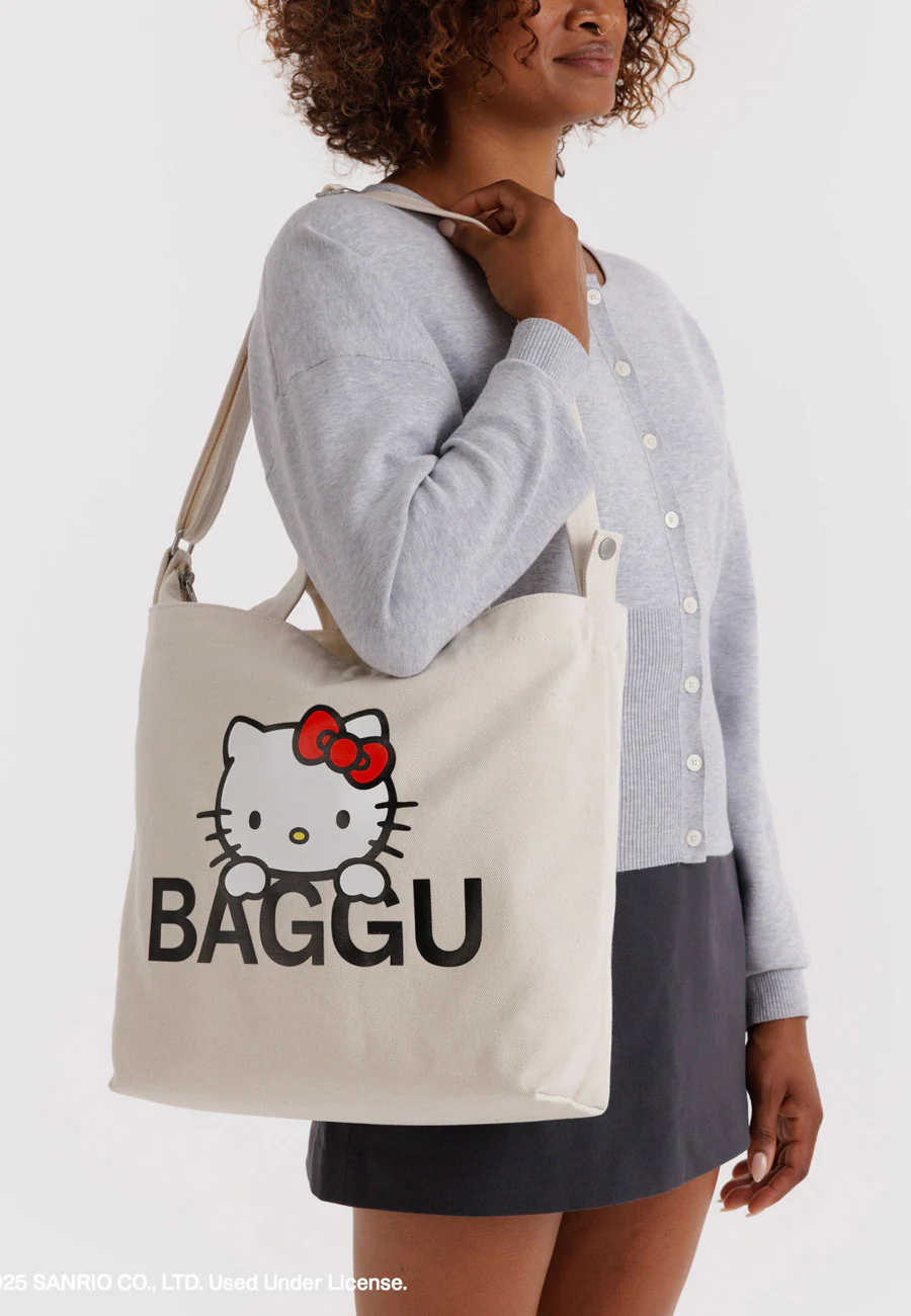 Baggu Horizontal Zip Duck Bag Hello Kitty - Image 2
