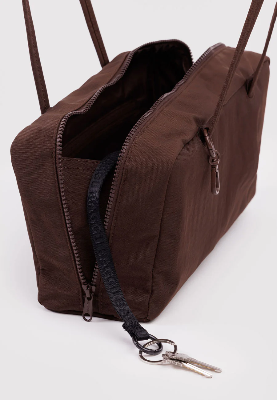 Baggu Nylon Bowler Bag Coffee - Image 3