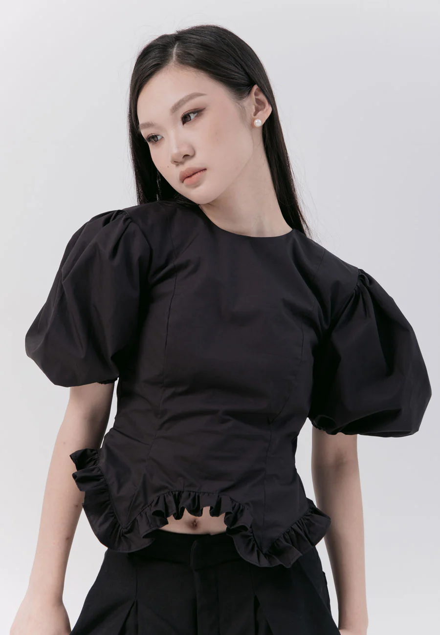 Chulle Koni Top Black