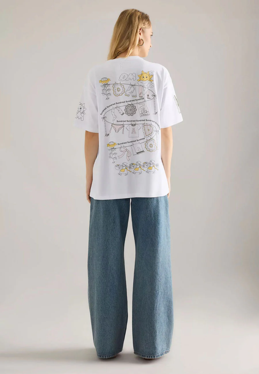 Damson Madder Sundried Washing Line Boyfriend Tee White - Image 3