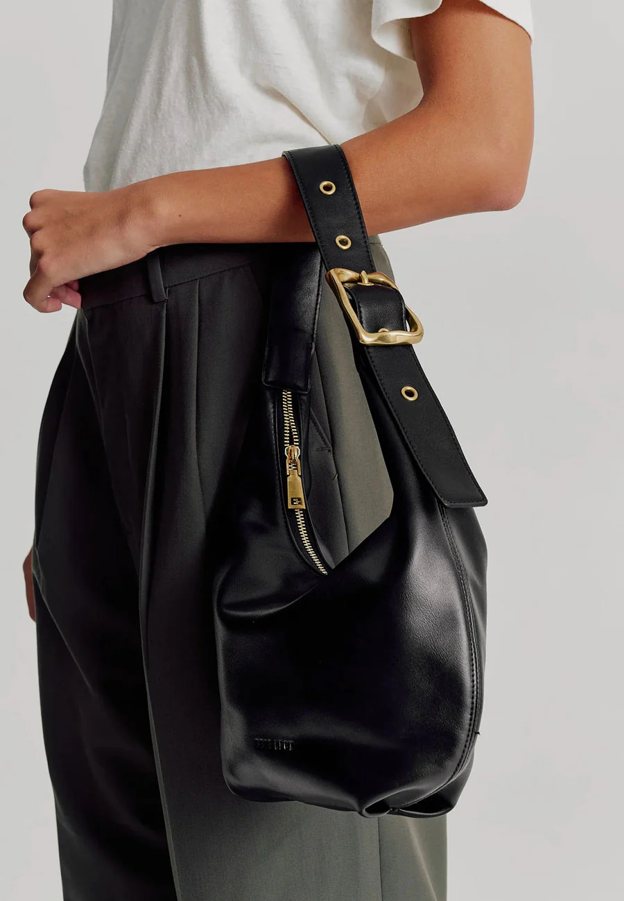 Brie Leon Everyday Croissant Bag Black - Image 4