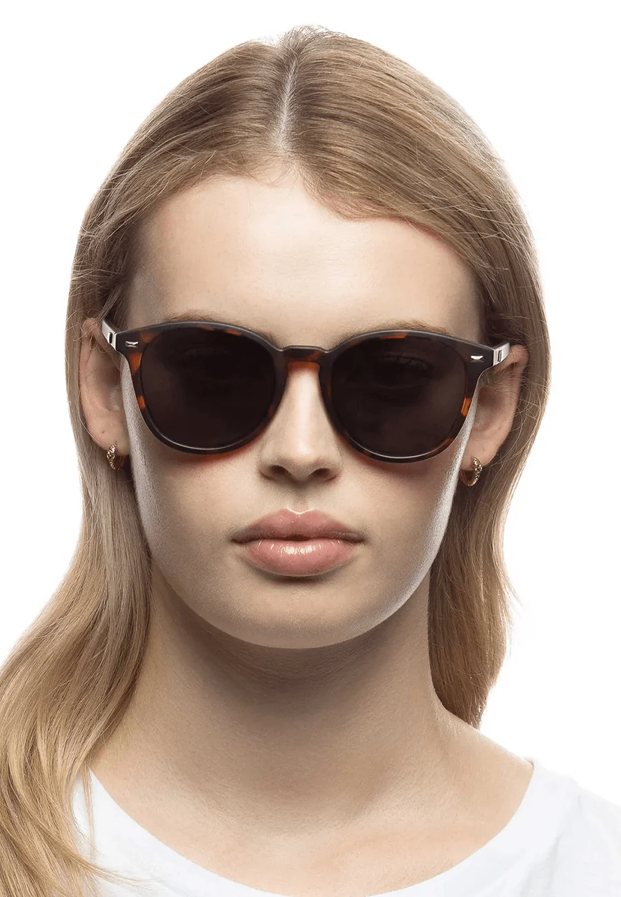 Le Specs Bandwagon Matte Tort - Image 6