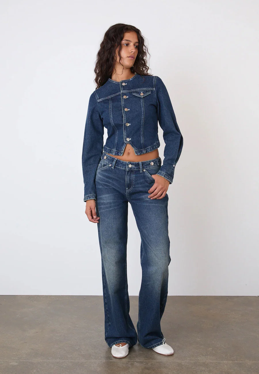 Peachy Den Goldie Fitted Denim Jacket Dark Fade - Image 3